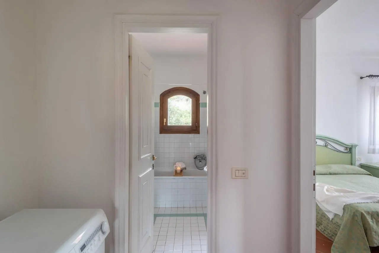 Charming Small Villa Bella Villetta Noi2082 Punta de su Torrione Apartamento